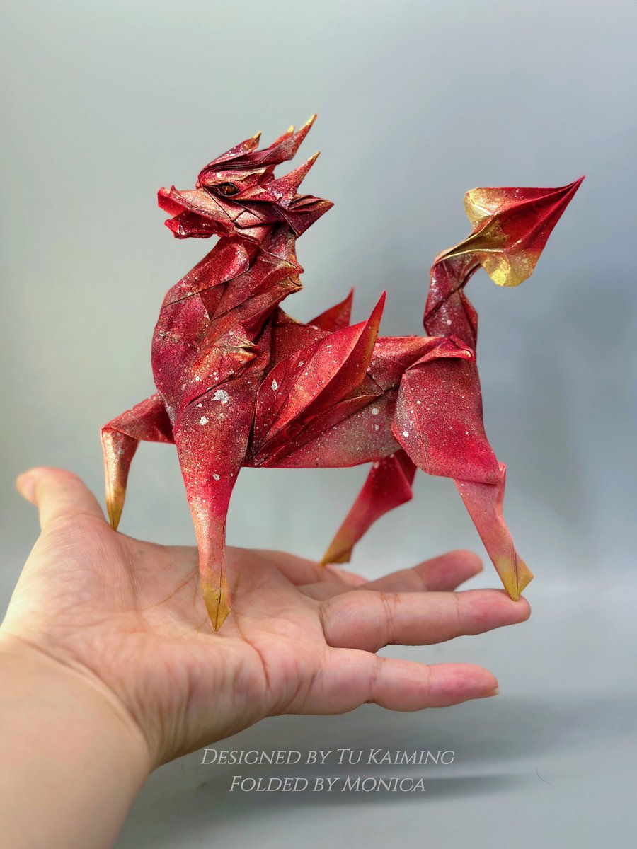 Designed by Tu Kaiming
Folded by Monica
#origami