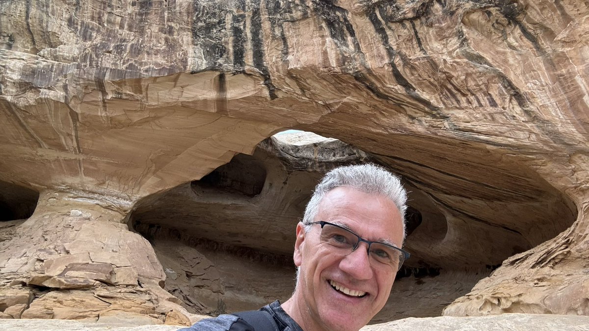 Current mood (last hike of the trip) - Wild Horse Window - Utah
