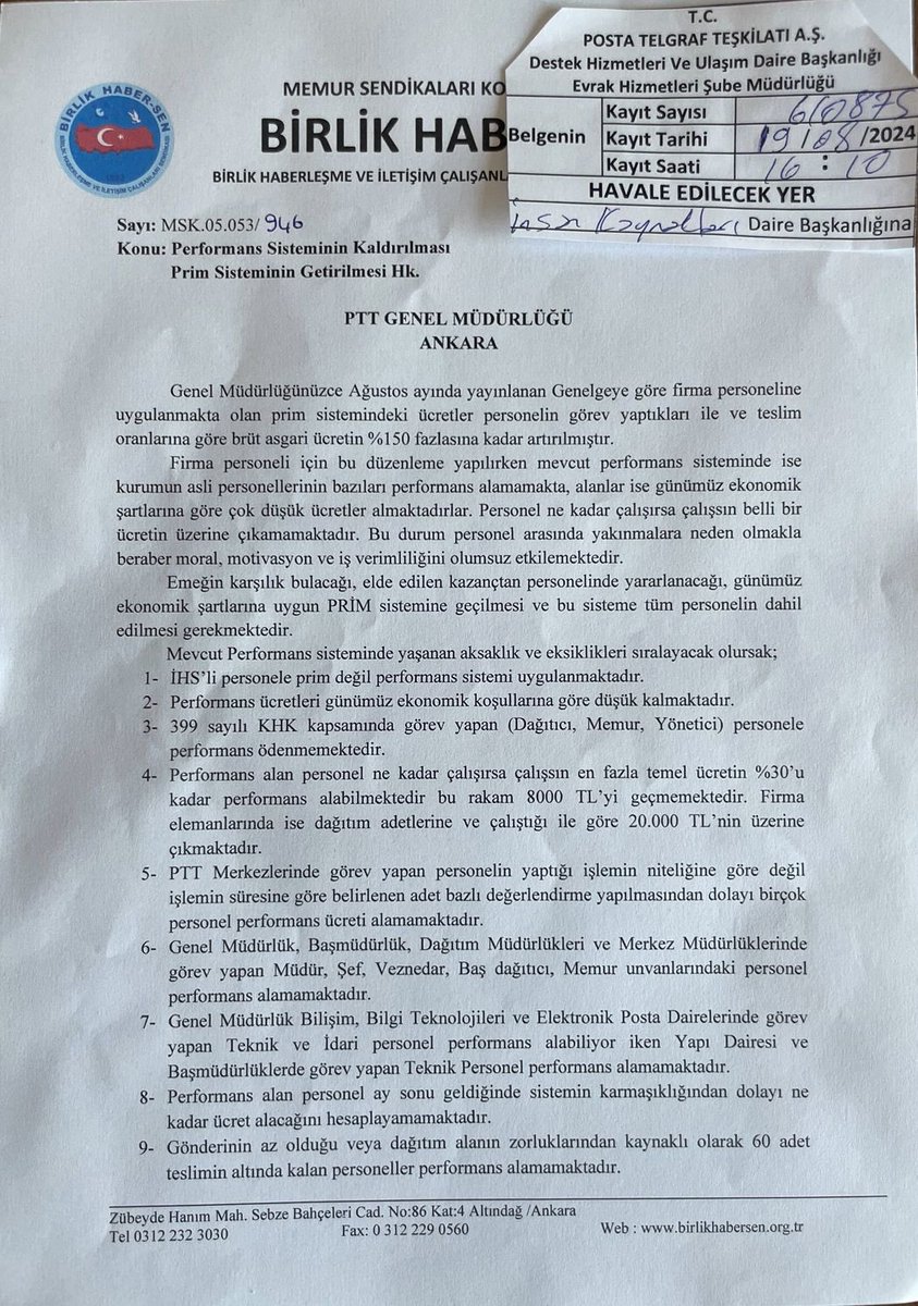 _omerbudak_'s tweet photo. PTT’ de PERFORMANS SİSTEMİ KALDIRILMALI PRİM SİSTEMİ GETİRİLMELİDİR. 

PTT Genel Müdürlüğü tarafından Ağustos ayında yayınlanan Genelgeye göre firma personeline uygulanmakta olan prim sistemindeki ücretler personelin görev yaptıkları ile ve teslim oranlarına göre brüt asgari ücretin %150 fazlasına kadar artırılmıştır.

Firma personellerine günden güne yeni düzenlemeler yapılırken kurumun asli personellerinin bazıları performans alamamakta alanlarda günümüz ekonomik şartlarına göre düşük ücretler almaktadır. Personel ne kadar teslim yaparsa yapsın asgari ücretin %30’ unu aşamamakta 8.000 TL’ yi geçememektedir. PTT Banklarda personel artık performans alamaz hale gelmiştir. 

Bu durum artık kabul edilebilir değildir!!! Çalışanın emeğini görmezden gelen performans uygulamasına son verilmelidir. Emeğin karşılık bulacağı, elde edilen kazançtan personelede pay verilebilecek, günümüz ekonomik şartlarına uygun tüm PTT personelinin faydalanacağı PRİM sistemine geçilmelidir.

Bu doğrultuda PTT Genel Müdürlüğü nezdinde ekteki yazı ile girişimlerimizi başlatıyoruz. Süreç personel lehine sonuçlanana kadar takibimizi sürdüreceğimizin de bilinmesini istiyoruz. 

@PTTKurumsal 
@BirlikHaberSen