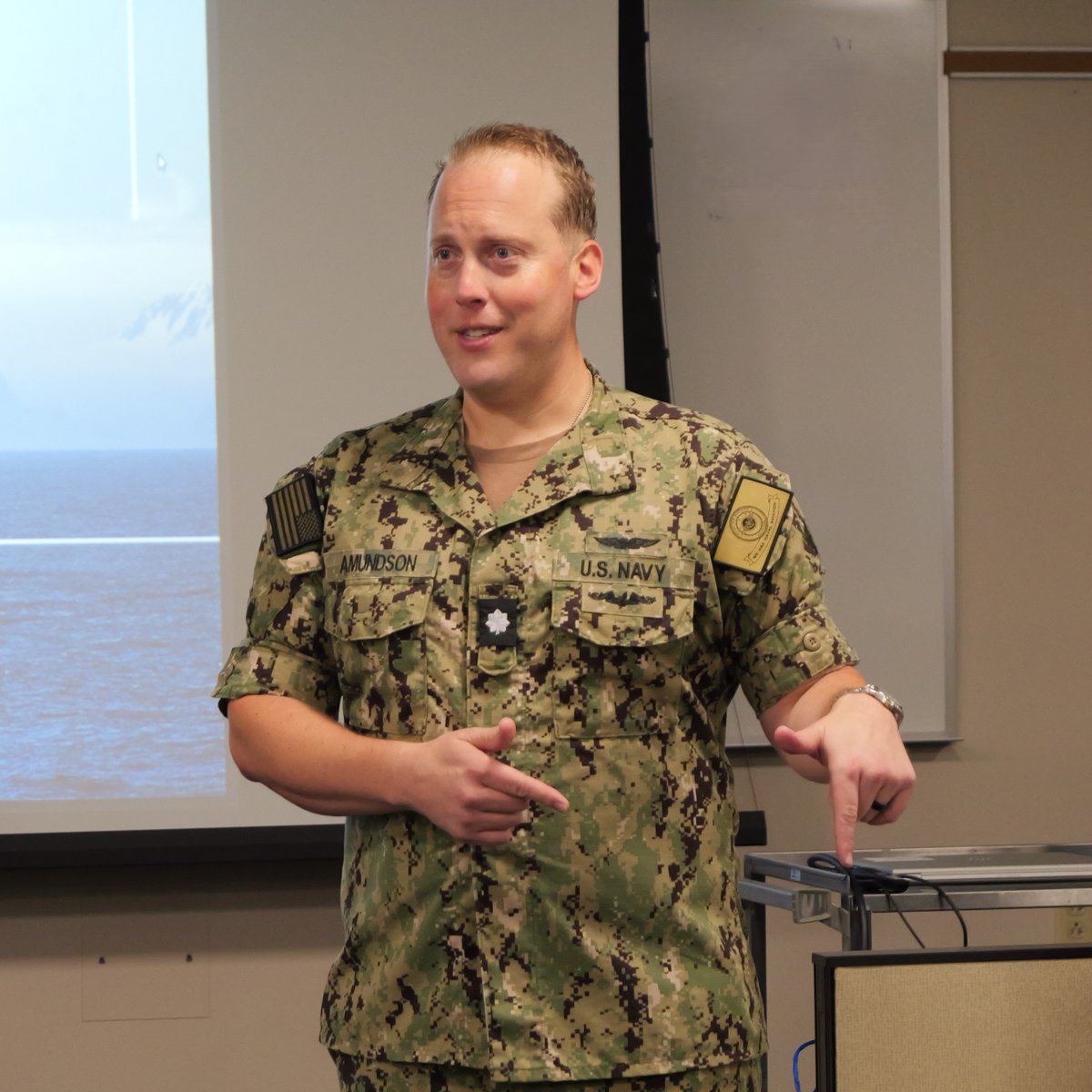 NSCSofficial's tweet photo. CDR Patrick Amundson, the Business Financial Manager from the Naval Air Systems Command (NAVAIR) Program Executive Office, recently shared valuable insights with students in SODHC and 3rd Battalion, who are preparing for their roles in the Fleet.

#readyforsea #fromseabedtospace https://t.co/J4OtTwvL6N