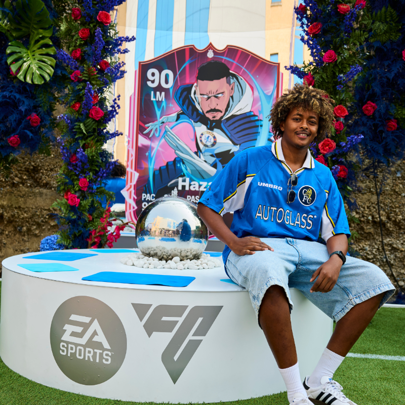 ChelseaFC's tweet photo. The Garden of Eden. π
Fans enjoyed a pop up Garden of Eden at Stamford Bridge yesterday to celebrate Hazard returning to the pitch as a Hero in FC 25. β‘οΈ
Pre-order the FC 25 Ultimate Edition by 20 August to add a dynamic Hero to your Ultimate Team squad at launch.