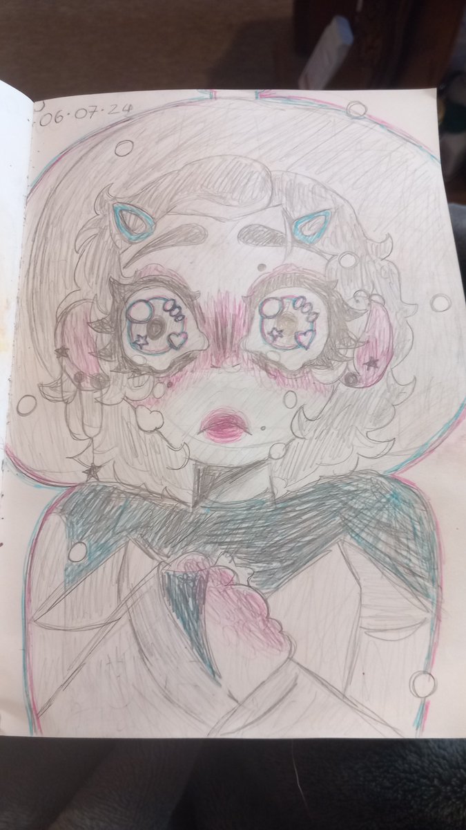 1ynnx1ly's tweet image. HII!! Im Sundayy, im a 14 y/o artist and i draw fandoms that im apart of!
(like: #toh, #mario, #mcty, and more!)

I havent made a lot of art but i plan on making more soon!!

I also like 2 make bracelets!!

I will adding more on 2 this soon so then it becomes a thread!! :D🧵