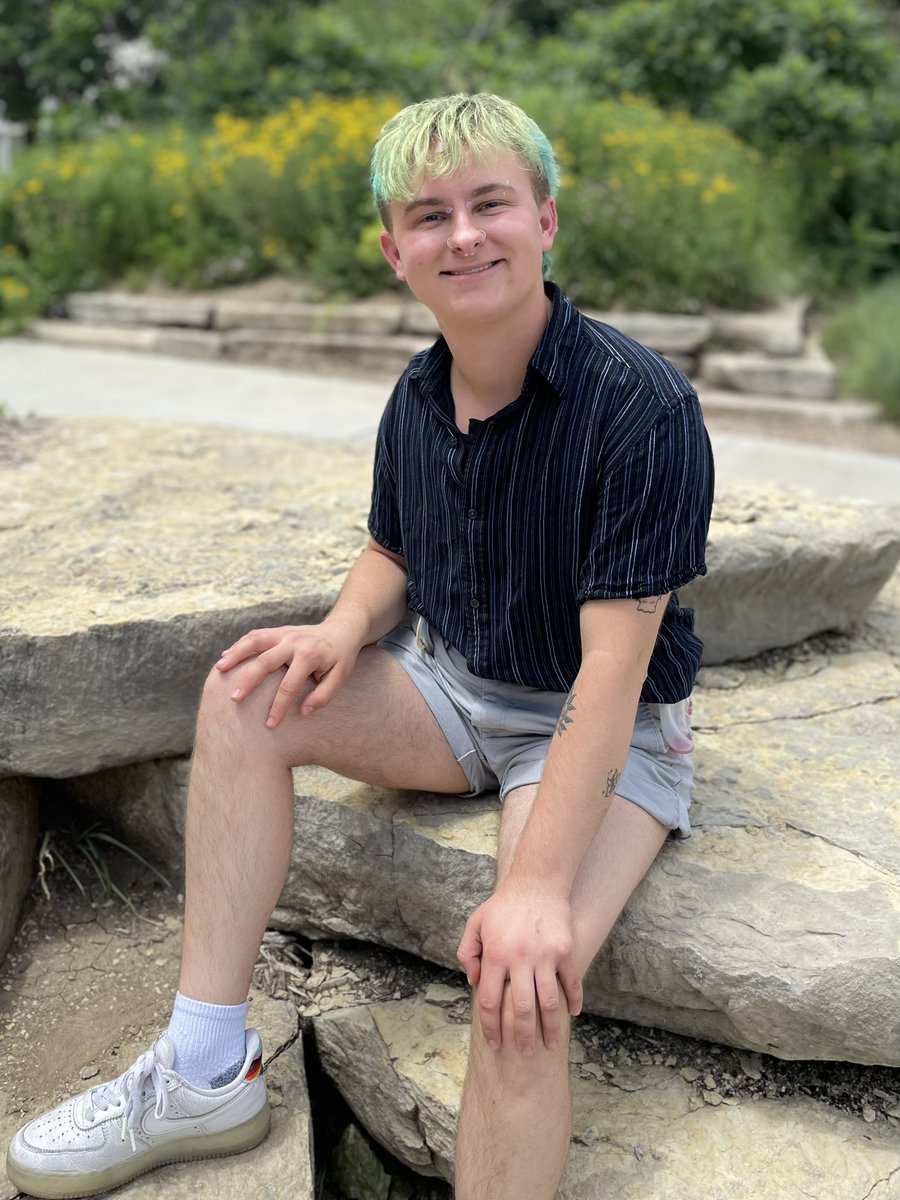 DigitalLegalResearchLab (@diglegalrschlab) on Twitter photo Meet our <a href="/UNL_UCARE/">UNL UCARE</a> scholars! Andy Knopik studies mental health, advocacy, & gender identity <a href="/UNLPsych/">Nebraska Psychology</a> & <a href="/unl_wgs/">UNL WGS</a> & plans on an MA in gender studies & library science. They enjoy drag, costuming, writing flash fiction, & coaching speech & are excited to work <a href="/CDRH_UNL/">Center for Digital Research in the Humanities</a> in 23/24! Meet our <a href="/UNL_UCARE/">UNL UCARE</a> scholars! Andy Knopik studies mental health, advocacy, & gender identity <a href="/UNLPsych/">Nebraska Psychology</a> & <a href="/unl_wgs/">UNL WGS</a> & plans on an MA in gender studies & library science. They enjoy drag, costuming, writing flash fiction, & coaching speech & are excited to work <a href="/CDRH_UNL/">Center for Digital Research in the Humanities</a> in 23/24!