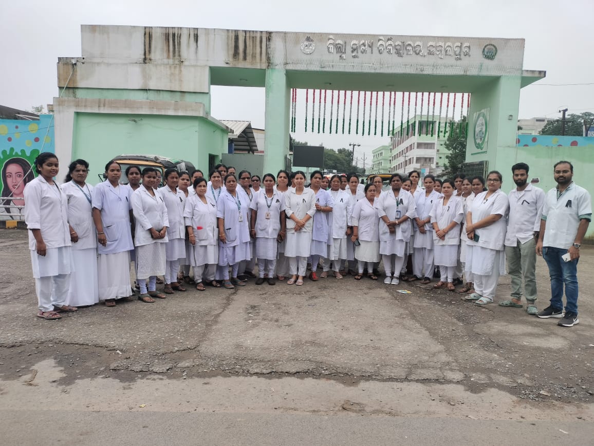 oneabbsr's tweet photo. The peaceful #Protest of Govt. Nursing Officers across the state of Odisha entered its sixth day today due to non-fulfillment of 10-point charter of genuine demands. 

Around 8000 Nursing Officers are going to launch a mass demonstration on dt 23/08/2024 at #LowerPMG, #Bhubaneswar owing to  great discontentment amonst them . 

Since Nursing Officers are the backbone of the hospital and discharging emergency and indispensable service in different health care centers/hospitals for 24×7, so the Odisha Nursing Employees Association earnestly request our Hon'ble CM Odisha & Hon'ble  Minister, @HFWOdisha to consider 10-point charter of demands of #NursingOfficers at the earliest.

@PMOIndia @narendramodi 
@CMO_Odisha @MohanMOdisha 
@MahalingMukesh @HFWOdisha 
@KVSinghDeo1 @PravatiPOdisha 
@Naveen_Odisha 
@nhmodisha #NHM
@BJP4Odisha @BJP4India 
@kanak_news @NandighoshaTV @otvnews @sambad_odisha @timesofindia @ArgusMedia
#Odisha #OdishaCares 
#Bhubaneswar #bbsr 
#JusticeForNursingOfficers