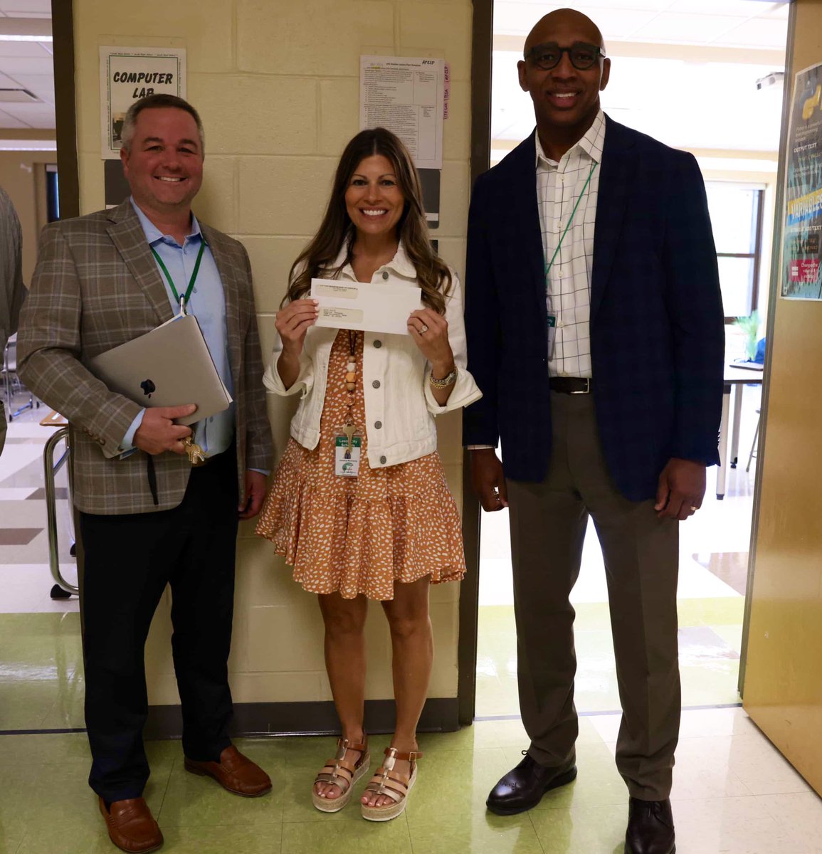 Congrats to our AP Teachers who were recognized for their students’ outstanding performance on last year’s AP Exam. 121 passing scores were achieved at LHS last year! Great job teachers and students! #RGR