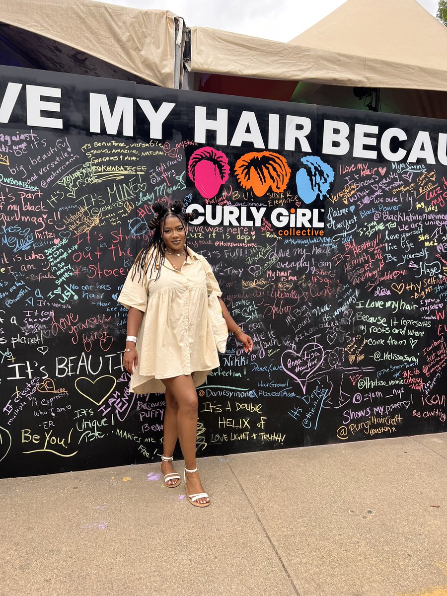 ohthatsteeee_'s tweet image. #Curlfest was such a vibeeeee ✨
