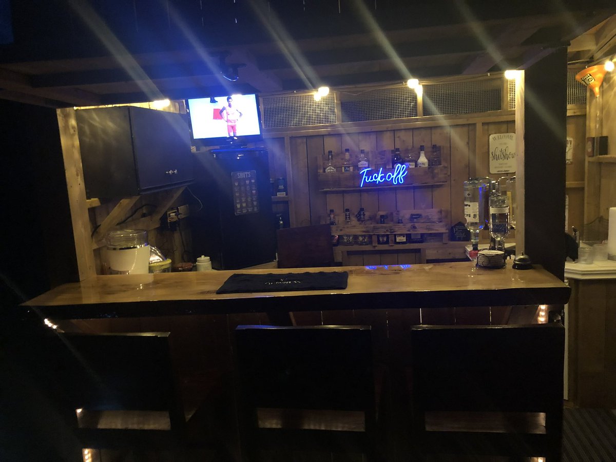 Ryan W HeinemanSZN tweet media