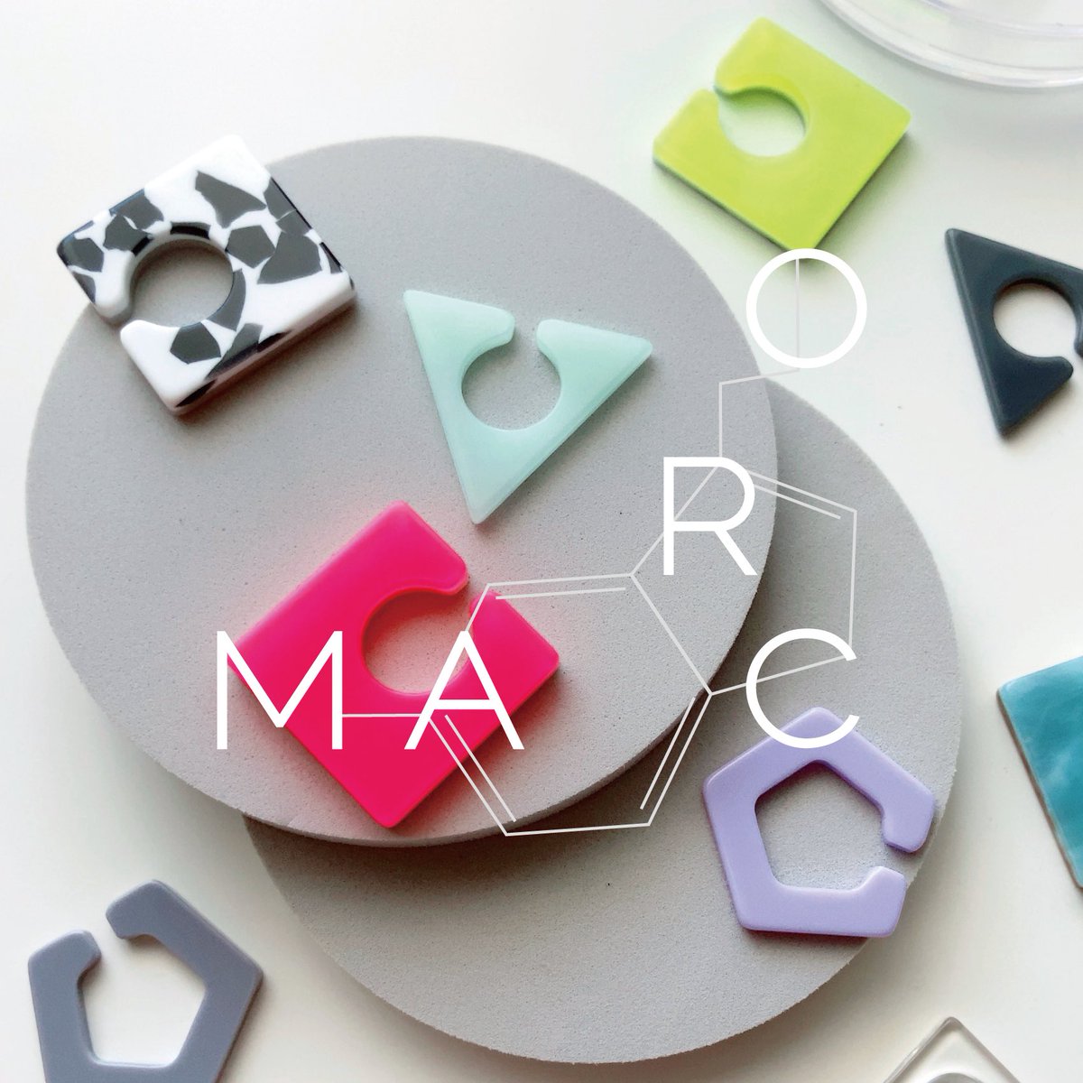M A C R O✍︎︎ Acrylic geometric accessories tweet media
