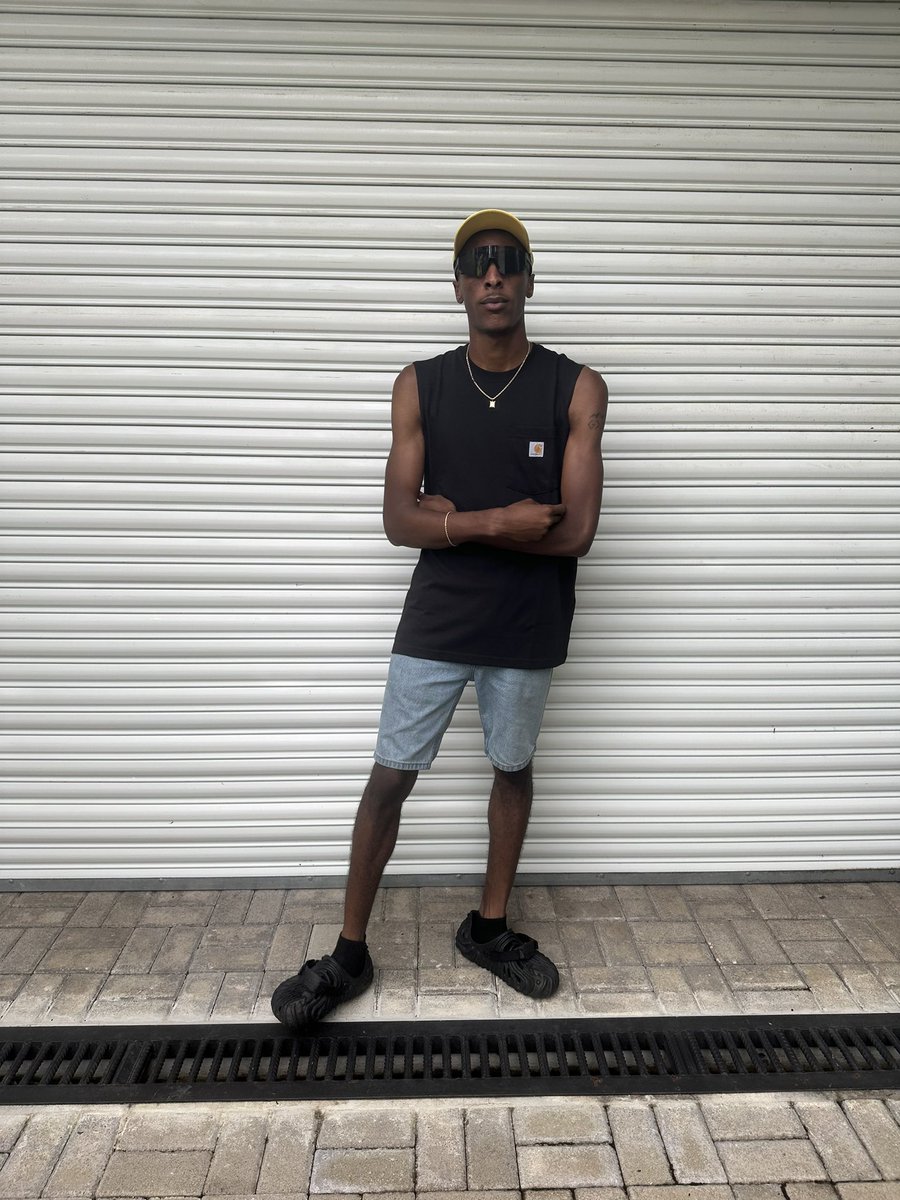 I’ma get that get back even if I get life, trust me 🖤🎋

#explore #picoftheday #costarica #travelblogger #costarica🇨🇷