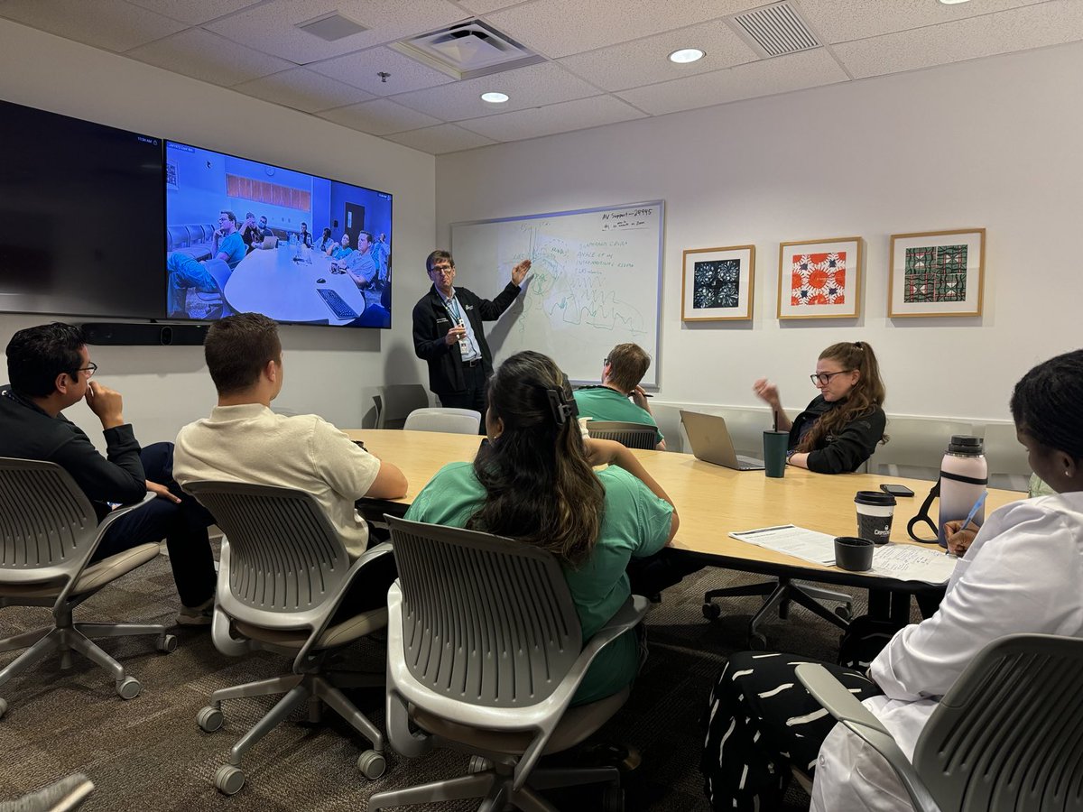 Happening now, a lecture to our fellows on motility and visceral hypersensitivity by none other than the ⁦<a href="/CarloDiLorenzo1/">Carlo Di Lorenzo</a>⁩ ! Fellows, this is like getting a private audience with the pope ⁦<a href="/NASPGHAN/">NASPGHAN</a>⁩ ⁦