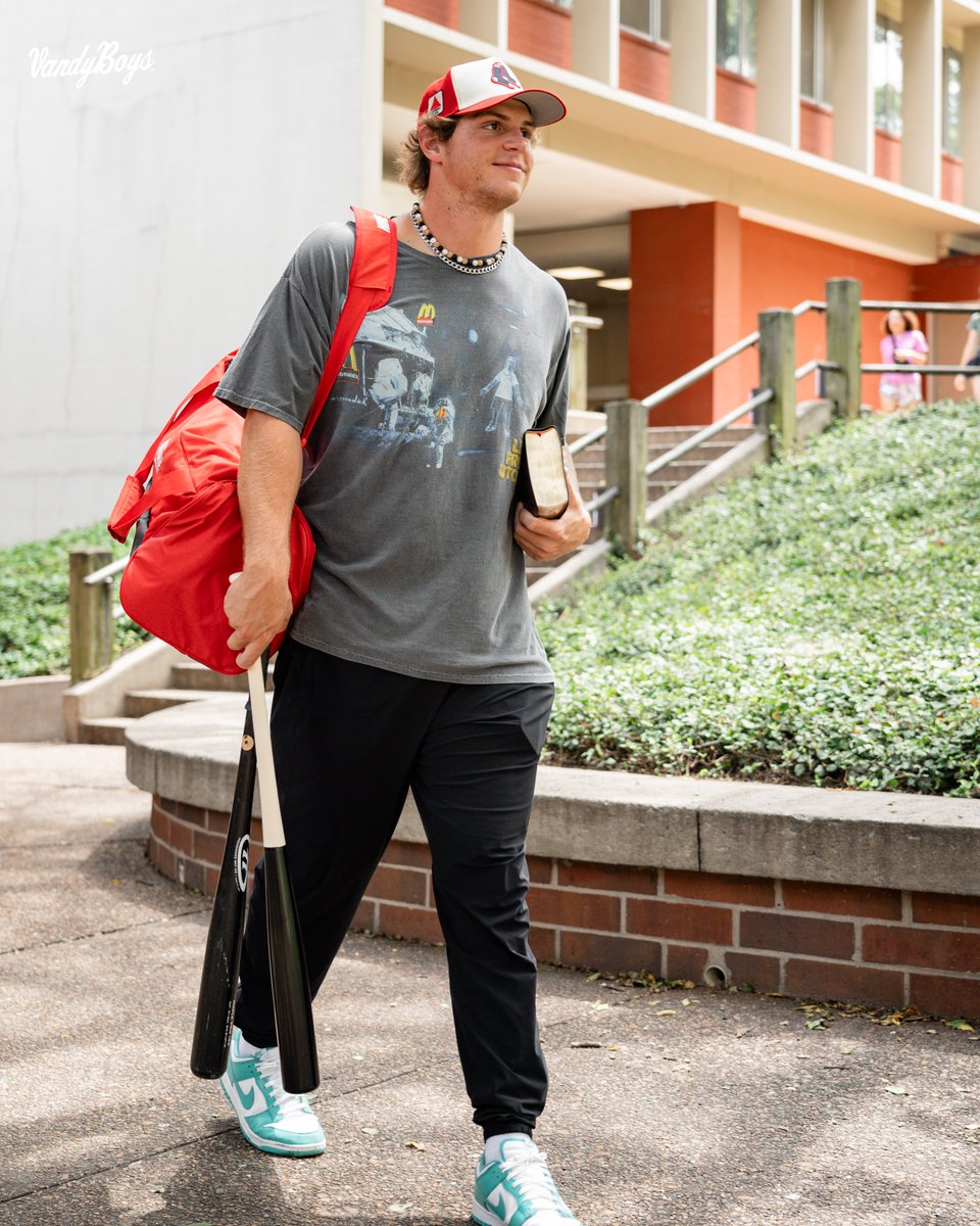 And they're back.

#VandyBoys | <a href="/vucommodores/">Vanderbilt Athletics</a>