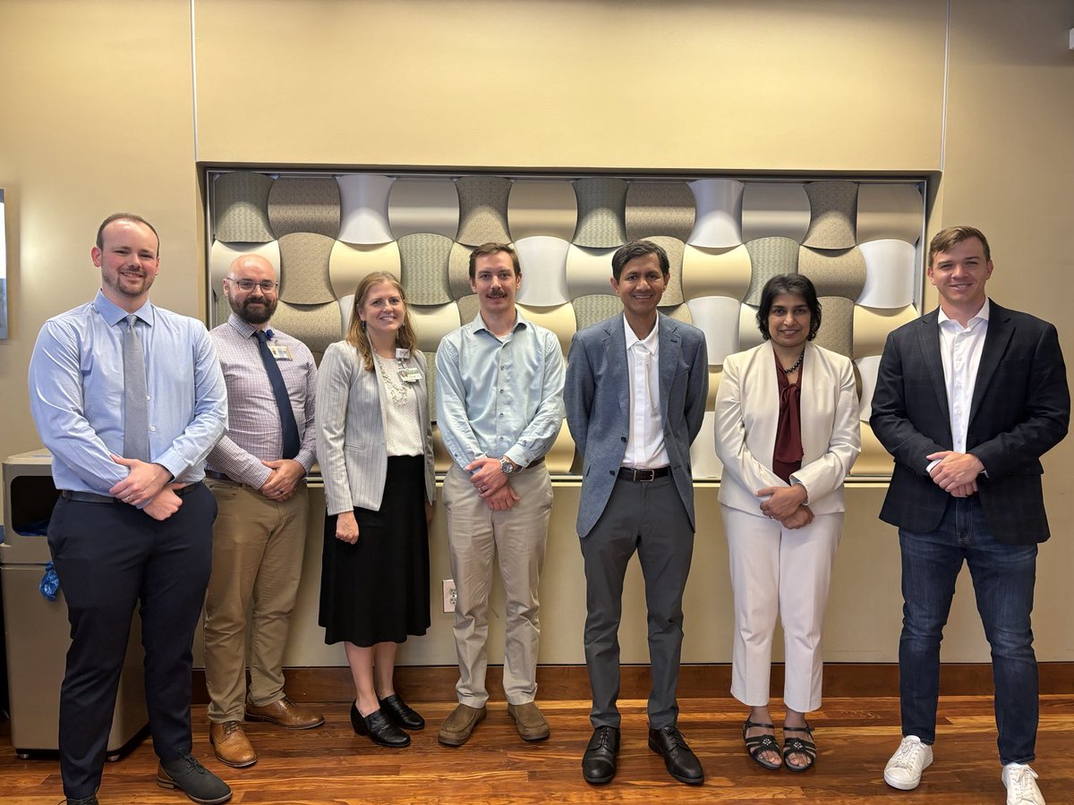 Shanthi Srinivasan, MD (@ssrinivasanmd) on Twitter photo Great turn out at our divisional retreat this past Friday! Divisional awards and a focus on research and scholarship! Thank you to <a href="/AnandJainMD/">Anand Jain</a> for organizing! Awesome key note speech by Dr. Colleen Kraft! <a href="/EmoryDeptofMed/">Emory Department of Medicine</a> <a href="/EmoryGastroHep/">Emory Gastroenterology and Hepatology Fellowship</a> Great turn out at our divisional retreat this past Friday! Divisional awards and a focus on research and scholarship! Thank you to <a href="/AnandJainMD/">Anand Jain</a> for organizing! Awesome key note speech by Dr. Colleen Kraft! <a href="/EmoryDeptofMed/">Emory Department of Medicine</a> <a href="/EmoryGastroHep/">Emory Gastroenterology and Hepatology Fellowship</a>