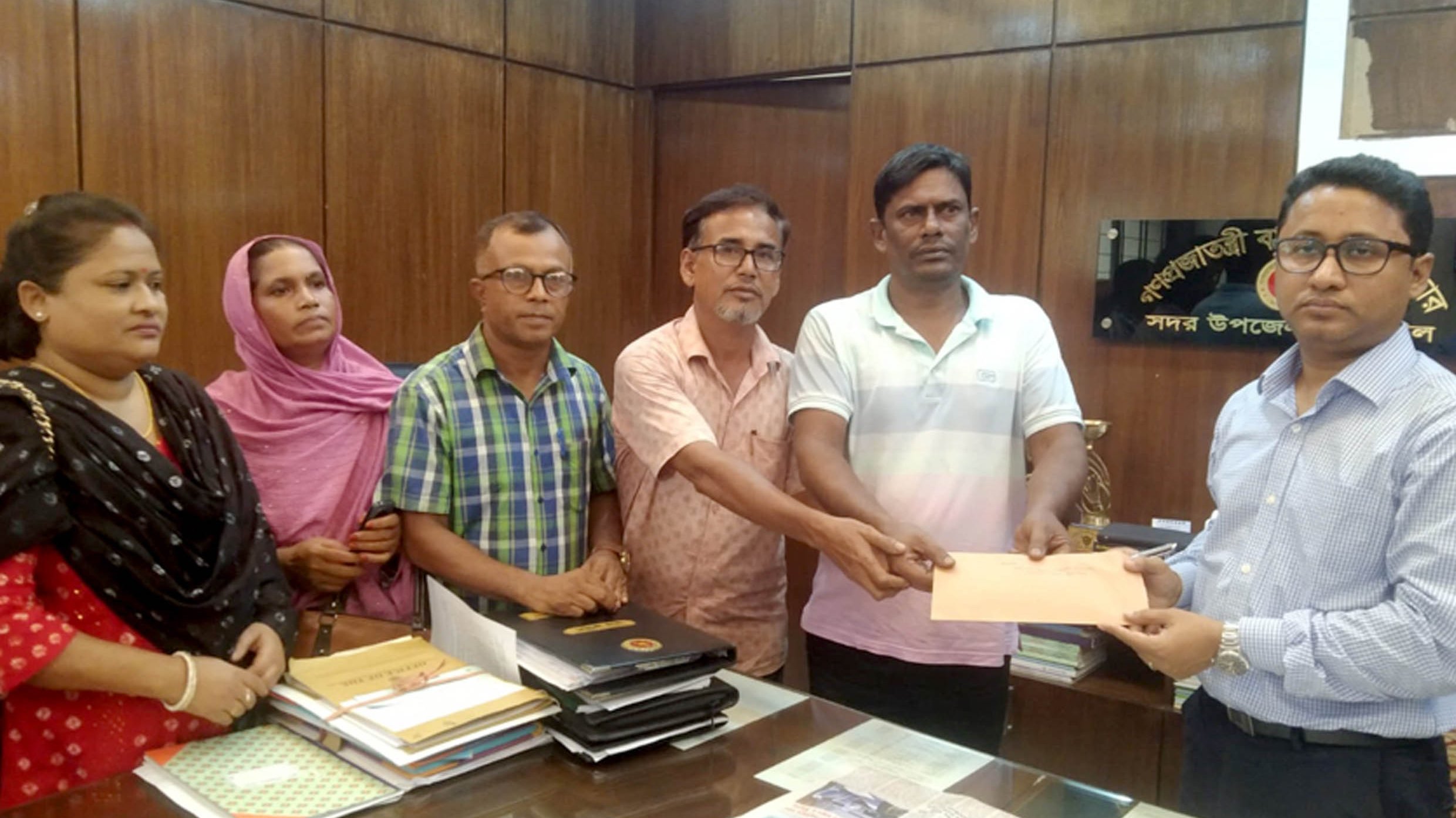 টাঙ্গাইলের দাইন্যা ইউপি চেয়ারম্যানের বিরুদ্ধে ৯ সদস্যের অনাস্থা