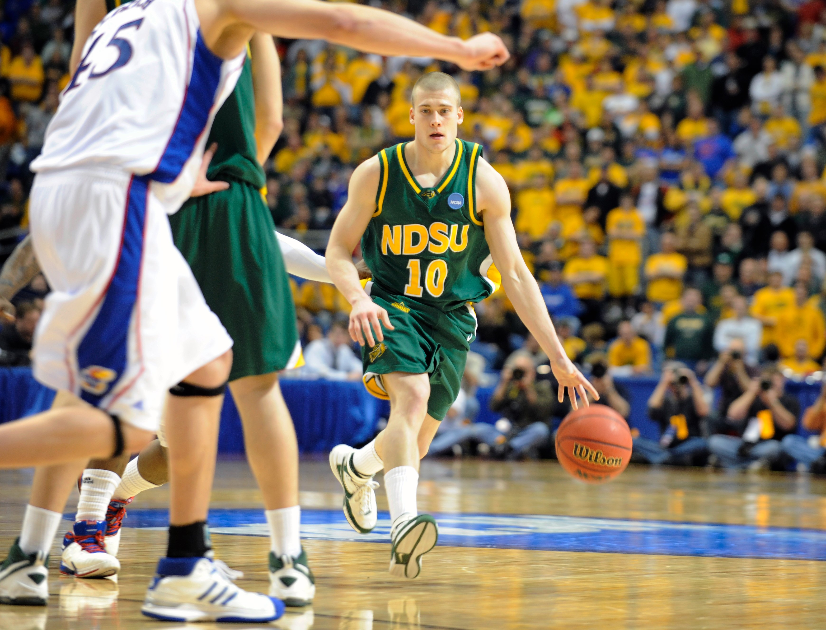 NDSU Men s Basketball on X Going in the Hall of Fame together. https t NPHcCqaw46 https t DEEr6NkGzb X
