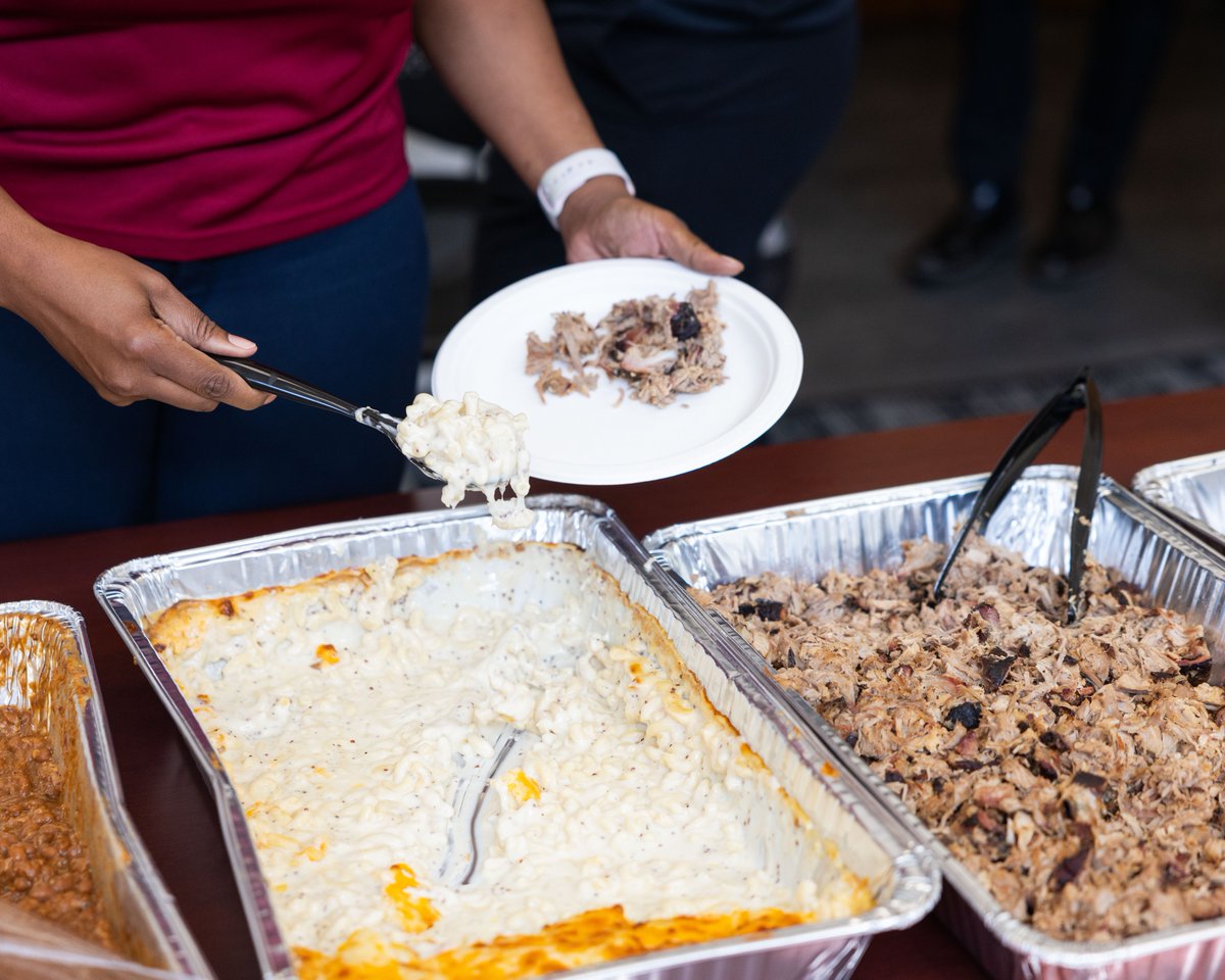 USC Veterans Alumni Council tweet media