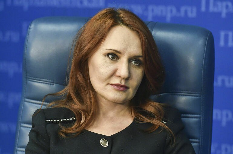 Светличная Лариса tweet media