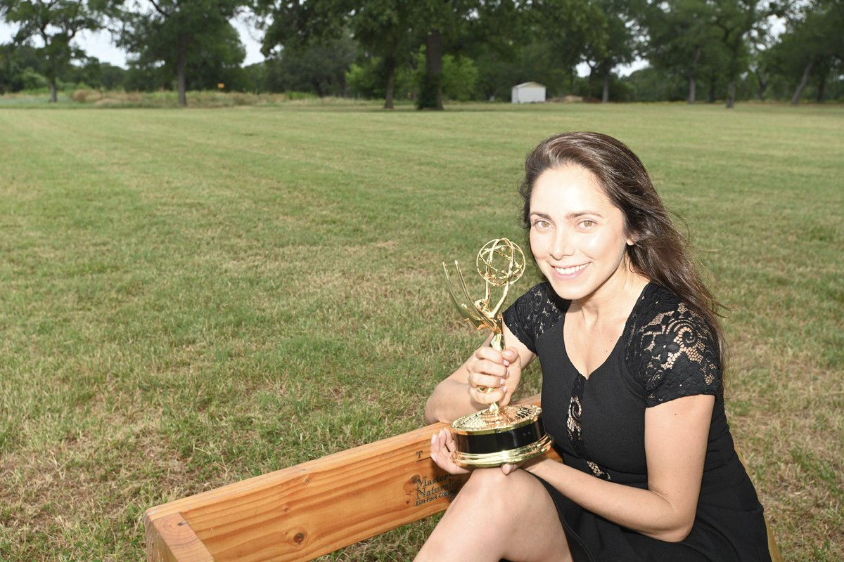Univision ha sido un bello regalo que la vida tenía para mi, confirmándome que todo sacrificio ha valido la pena tras 22 años en los medios de comunicación, los sueños se cumplen y más que un reconocimiento por ser parte de un gran equipo de profesionales es una bendición en un