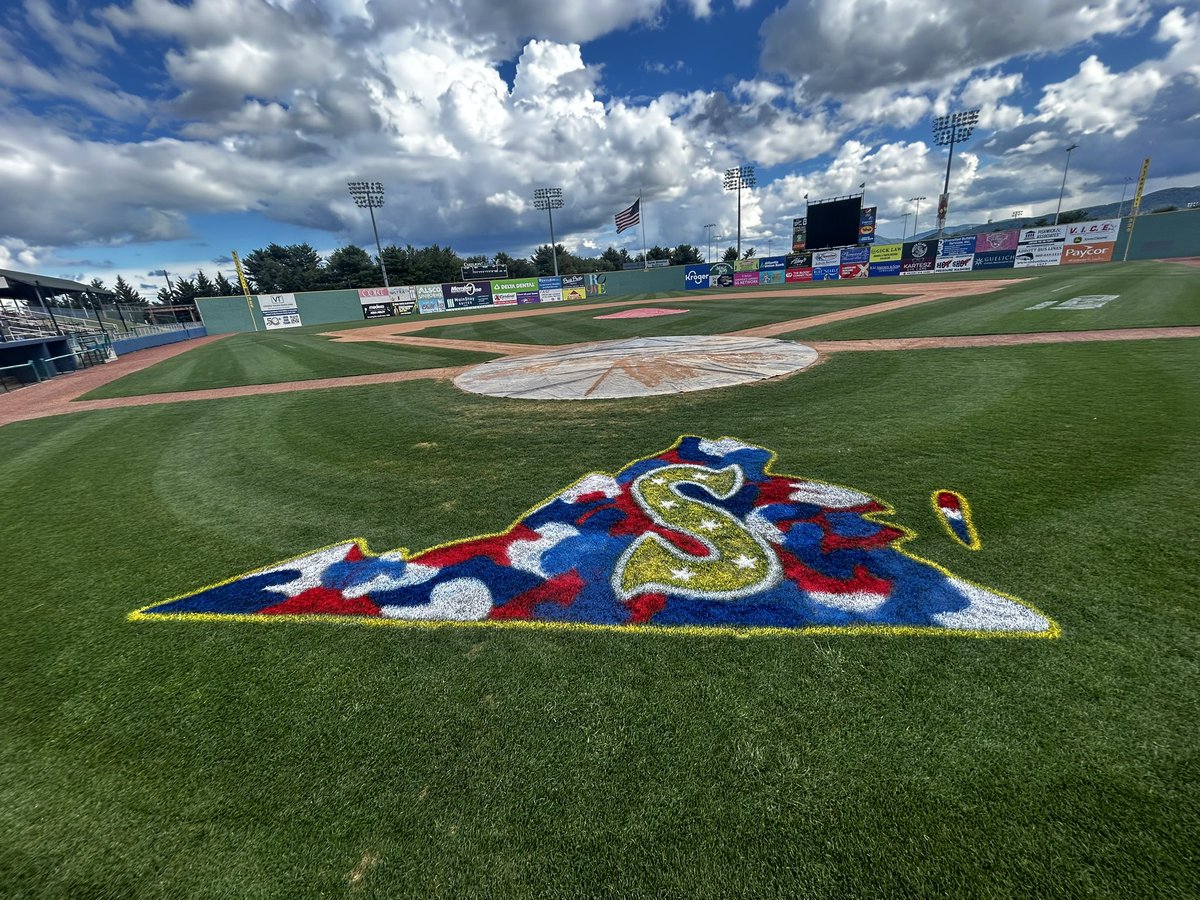 Will Cole CTP (@willcolersturf) on Twitter photo Military appreciation this weekend but I wanna show my appreciation all week. Freehand camo logo with 6 stars representing the 6 branches of the military.
<a href="/VirginiaSFMA/">Virginia Sports Field Management Association</a>
<a href="/FieldExperts/">SFMA</a>
<a href="/salemredsox/">The Salem Red Sox</a> Military appreciation this weekend but I wanna show my appreciation all week. Freehand camo logo with 6 stars representing the 6 branches of the military.
<a href="/VirginiaSFMA/">Virginia Sports Field Management Association</a>
<a href="/FieldExperts/">SFMA</a>
<a href="/salemredsox/">The Salem Red Sox</a>
