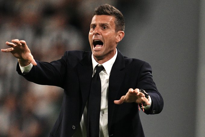 #JuveComo tutti bravi, #Vlahovic sfigato, ma stasera per la #TrinceaJuve hai vinto tu!!! E buone feste con #Motta! <a href="/gianper/">gianper</a> <a href="/matusa69/">Andrea Uggetti</a> <a href="/mikid303/">Michele Donati</a> <a href="/contz/">Contz</a> <a href="/mattscanna/">Matteo Scannavini</a> <a href="/VitoSodano/">Vito Sodano</a> <a href="/giancarlosudano/">Giancarlo Sudano</a> <a href="/VFrancavilla/">Valentina Francavilla</a>