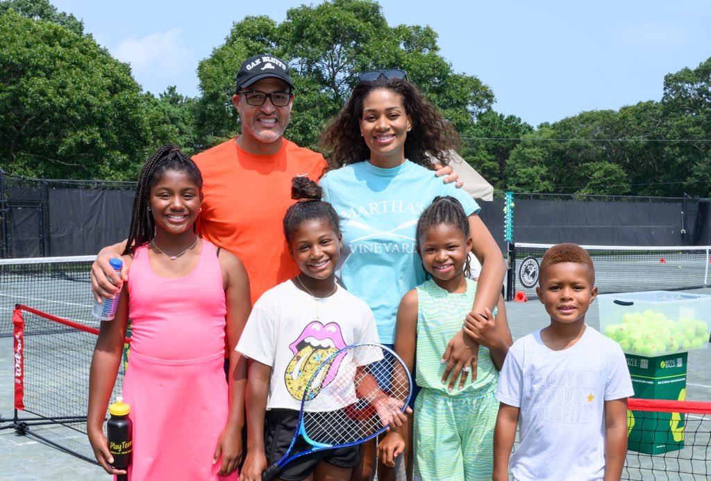 Jack and Jill Inc. x <a href="/USTA/">USTA</a> summer fun at the Martha’s Vineyard tennis clinic! Grateful to the <a href="/USTA/">USTA</a> Team for continuing to develop our JJ Children, Teens, and Family Members in the game of tennis🎾. #jackandjillinc #usta #Partnership 

📸 <a href="/LevernDanley/">Levern Danley</a>