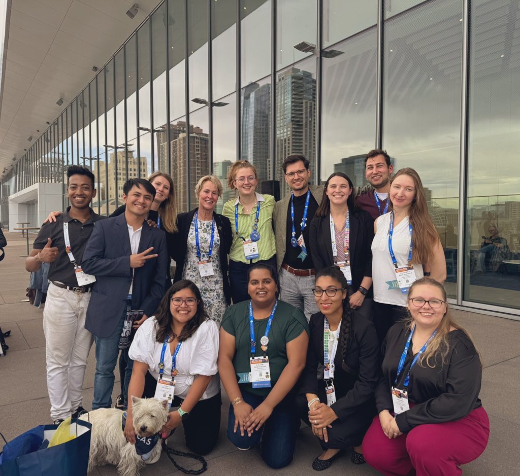 Frances Arnold with #CASFutureLeaders at #ACSFall2024!