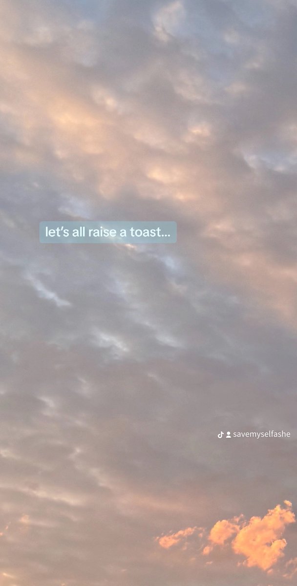 savemyselfashe's tweet image. let’s all raise a toast to the things we love most @ashemusic ❤️‍🩹 #willson #helterskelter