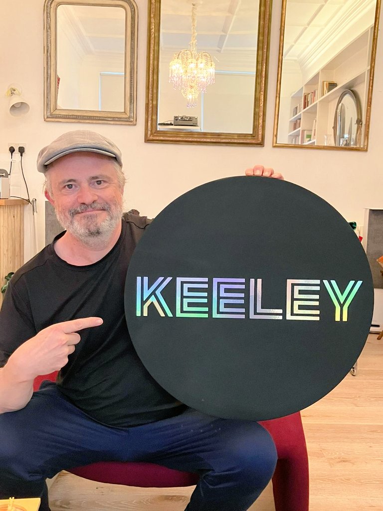 Our lovely drummer Andrew Paresi with his new drumhead with our new logo on it! Thanks to our dear pal <a href="/JulieHamill/">Julie Hamill</a> for the gift &amp; Andy of <a href="/TheSmithsUtd/">TheSmithsUtd</a> who designed it. It's going to be a perfect addition to our live set. And I won't have to keep saying our name onstage anymore!