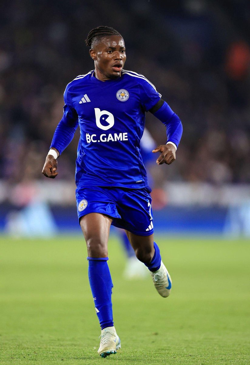 _owurakuampofo's tweet photo. 🇬🇭 Fatawu Issahaku vs Spurs:

• 90 minutes played 
• 54 touches 
• 14 passes completed 
• 12 ground duels won
• 6/6 tackles won
• 5 clearances 
• 3 fouls won
• 2 key passes 
• 1 big chance created 
• 1 assist 

On his Premier League debut. ⭐️ https://t.co/iTJYrKFRnz