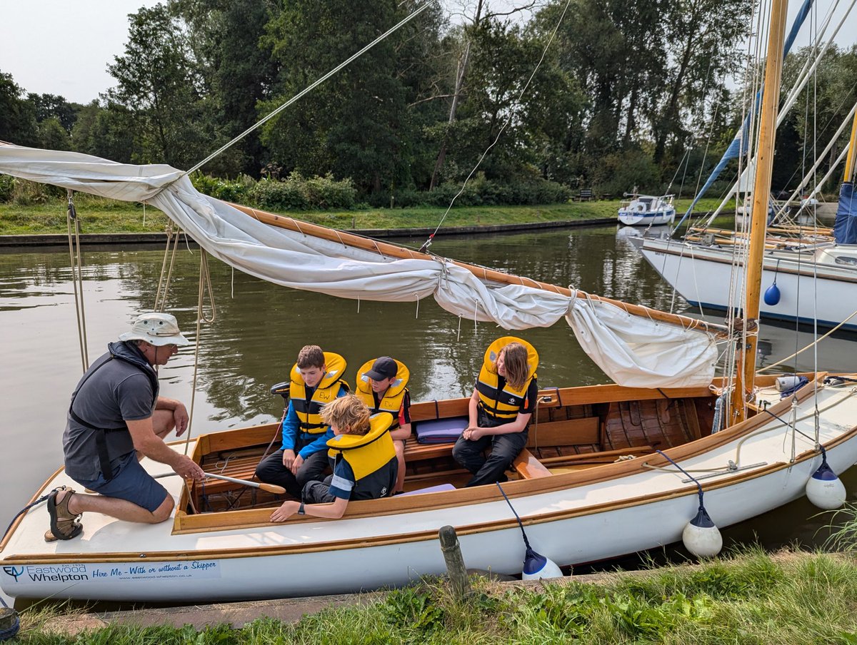 Scouts have been having an awesome time today, having a go at sailing on the Norfolk Broads! The Scouts all learnt to tack, jibe and steer the boats, and finished up this evening with marshmallows and a campfire! ⛵ 🏕️🔥