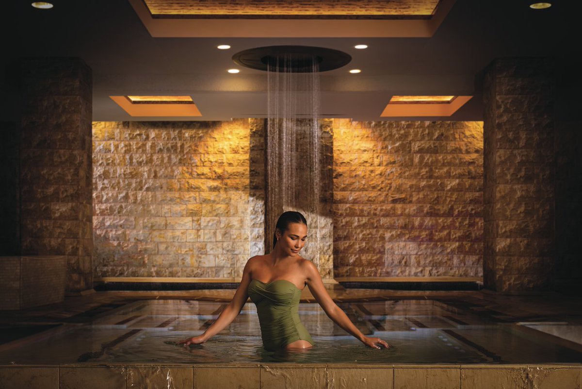 How to Break the Bank in Nevada: A Luxury Travel Guide, image size:1200x801