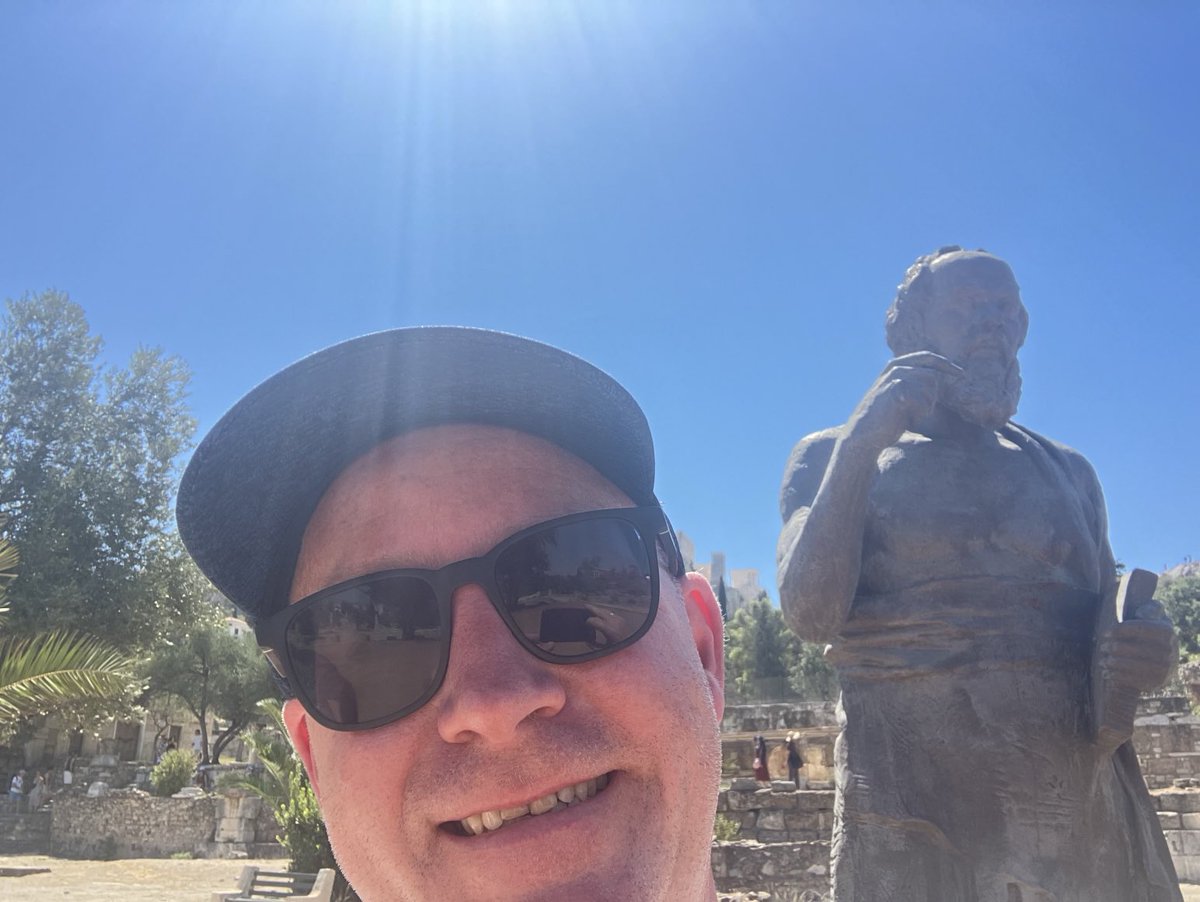 ⁦⁦⁦<a href="/RunComPod/">Running Commentary</a>⁩  Socrates is behind me