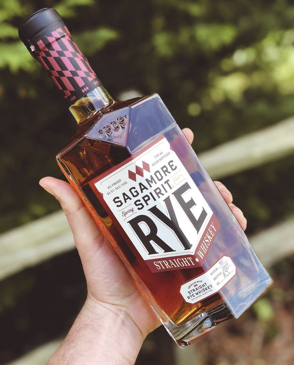 sagamorespirit's tweet image. Enjoy the taste of Maryland Rye Whiskey any day, just like @bourbononmyporch 

#Regram: @bourbononmyporch