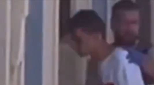 Este es el detenido por el asesinato del niño de 11 años en Mocejón. 

La prensa del sistema lo describió como un “chico rubio y rapado”

Nos han vuelto a engañar.