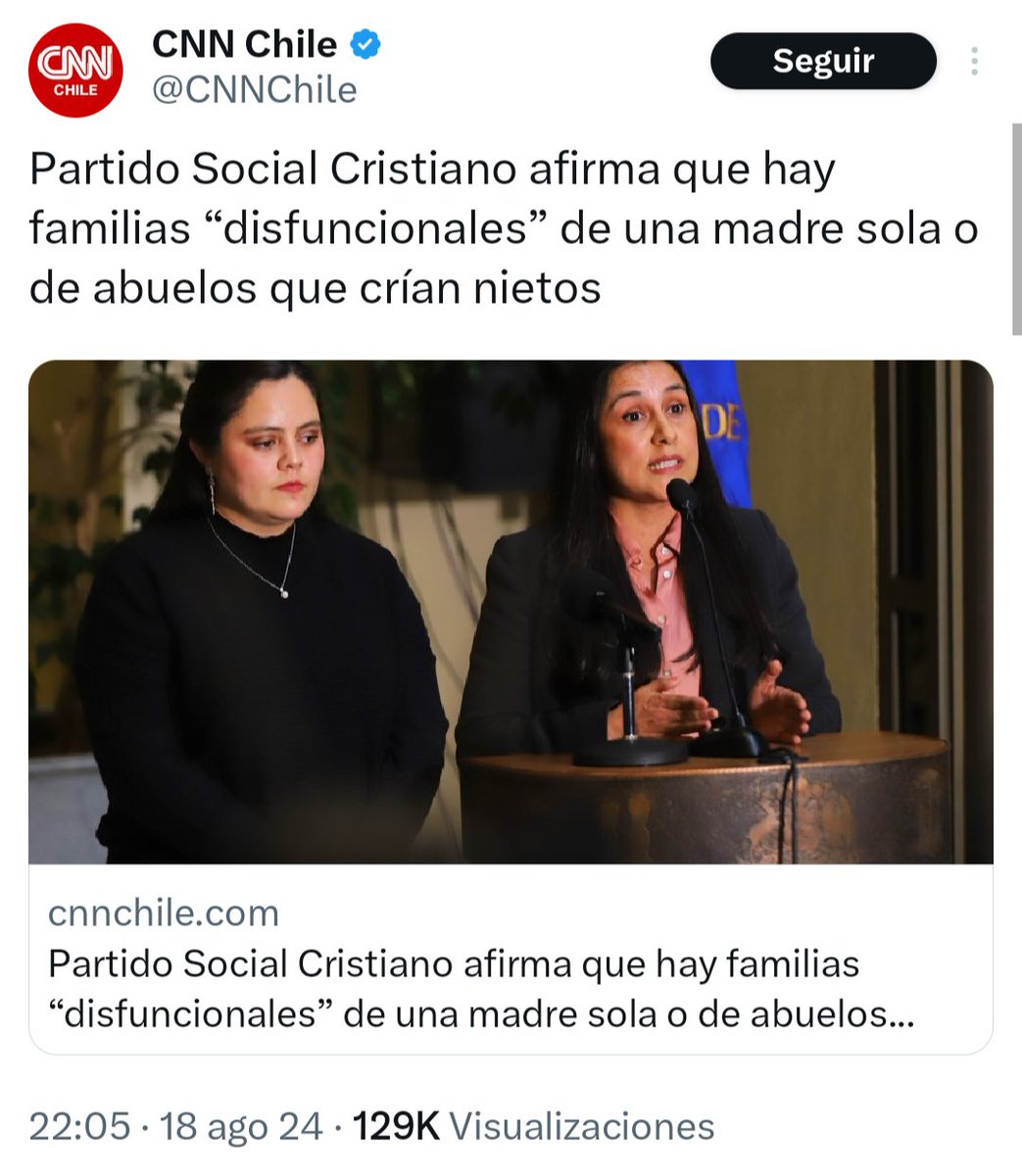 marcoporchile's tweet photo. ¿Familias disfuncionales? Qué arrogancia creer que solo un tipo de familia es válida. Madres solas, abuelos criando nietos, y otras formas de familia son igual de valiosas. Lo disfuncional es la falta de empatía de parte de la clase política. https://t.co/OigjBuzhC3