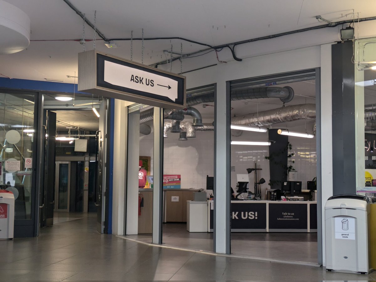 lauradavies24's tweet photo. Hello Hallam! Lovely to be greeted by Ryan on the reception desk.
Meeting 1 ✅
An overdue catch up with @nickajsmith82 #loveSUs https://t.co/ppV81Y6JS2