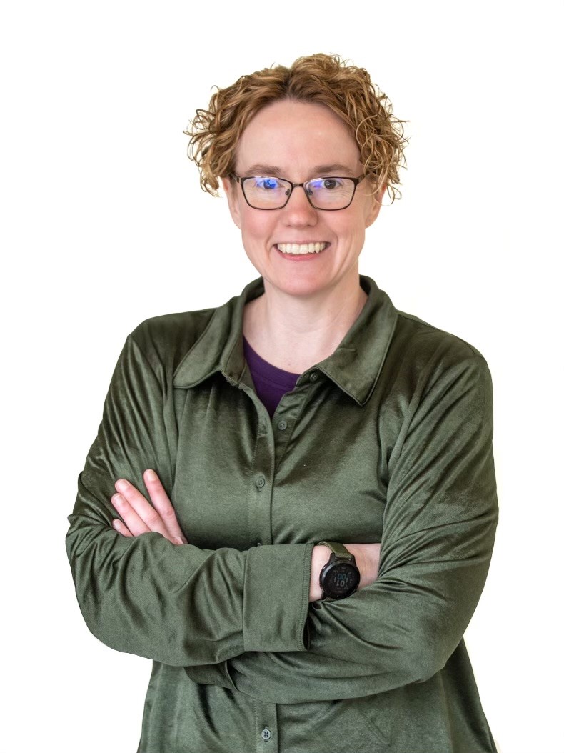 HCRSVT's tweet photo. We’re thrilled to announce that Kristin Reifenrath has officially been appointed as the new Director of our Children, Youth, &amp; Family Division after providing amazing contributions as interim director over the past 6+ months.

Congratulations and thank you, Kristin!😊😁 https://t.co/Mhos7YCdrf