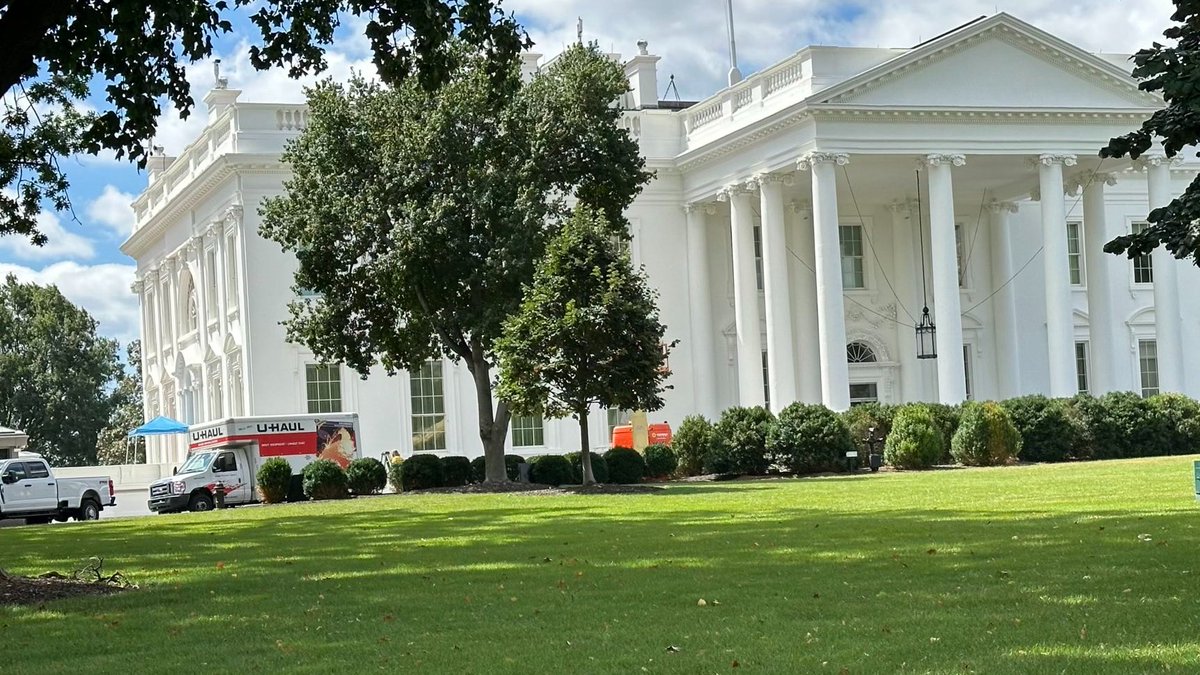 Trump War Room tweet media