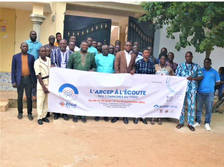 AtopTG's tweet photo. Bassar/qualité de service des opérateurs téléphoniques : des élus locaux et membres des associations de consommateurs sensibilisés.
https://t.co/Nbodufm3IN
#ATOP https://t.co/f06irBphQa