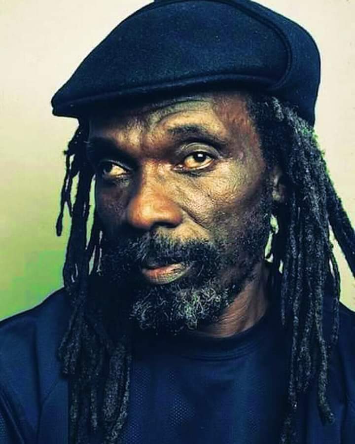 Today we remember the legend JOSEPH "Culture" HILL who passed on 17 years ago❤💛💚 name your favourite Culture song🔴🟡🟢