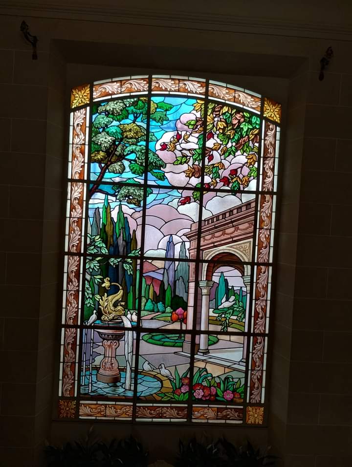 "Casa das Rosas " na Avenida Paulista em SP. Lindo demais ; né ?! 💙💙💙