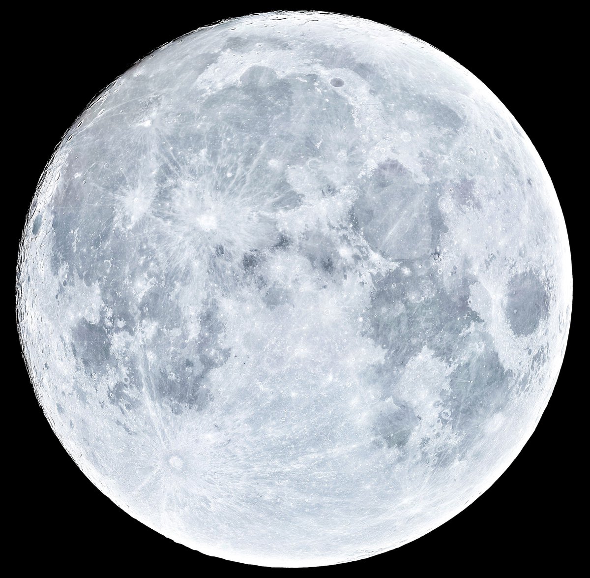 بدر 🔭🌕😍

😉Load in 4K
#القمر_الأزرق 
#BlueMoon