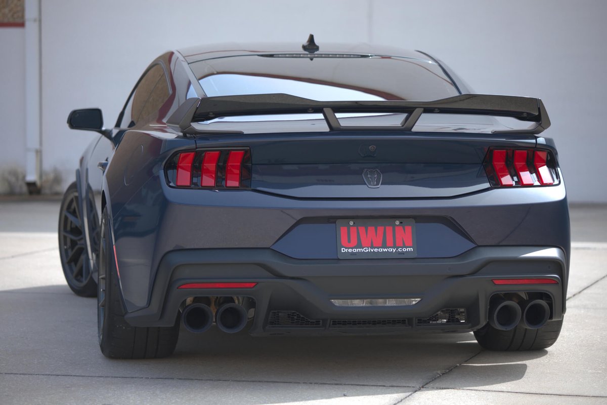 DreamGiveaway's tweet photo. Love this manual Dark Horse Mustang and it's sound! Hear it at https://t.co/wTvPyBt0lU
#exhaustnotes #exhaustsounds #darkhorse #fordmustang https://t.co/DIiAVR2N7L