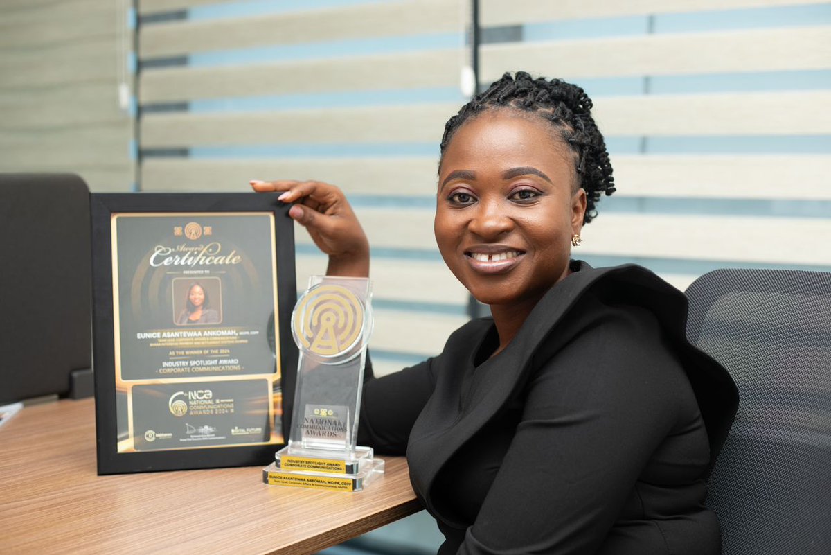 womeninprghana's tweet photo. Celebrating our Finance Coordinator, Eunice Asantewaa Ankomah, for being awarded the Industry Spotlight Award for Communication at the 5th National Communications Awards 2024.
Big congratulations to you, @AsantewaaTindi, we are proud of you👏
#womeninprghana #wiprghana #PRwoman https://t.co/HL8dpvGXES