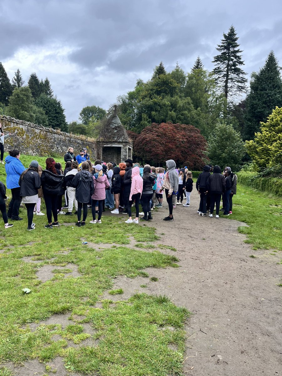 Our S1 students are off on their week-long Outward Bound Expedition, focused on building relationships and resilience. They'll be taking part in various challenging activities that promote teamwork and personal growth. 🏕️⛰️