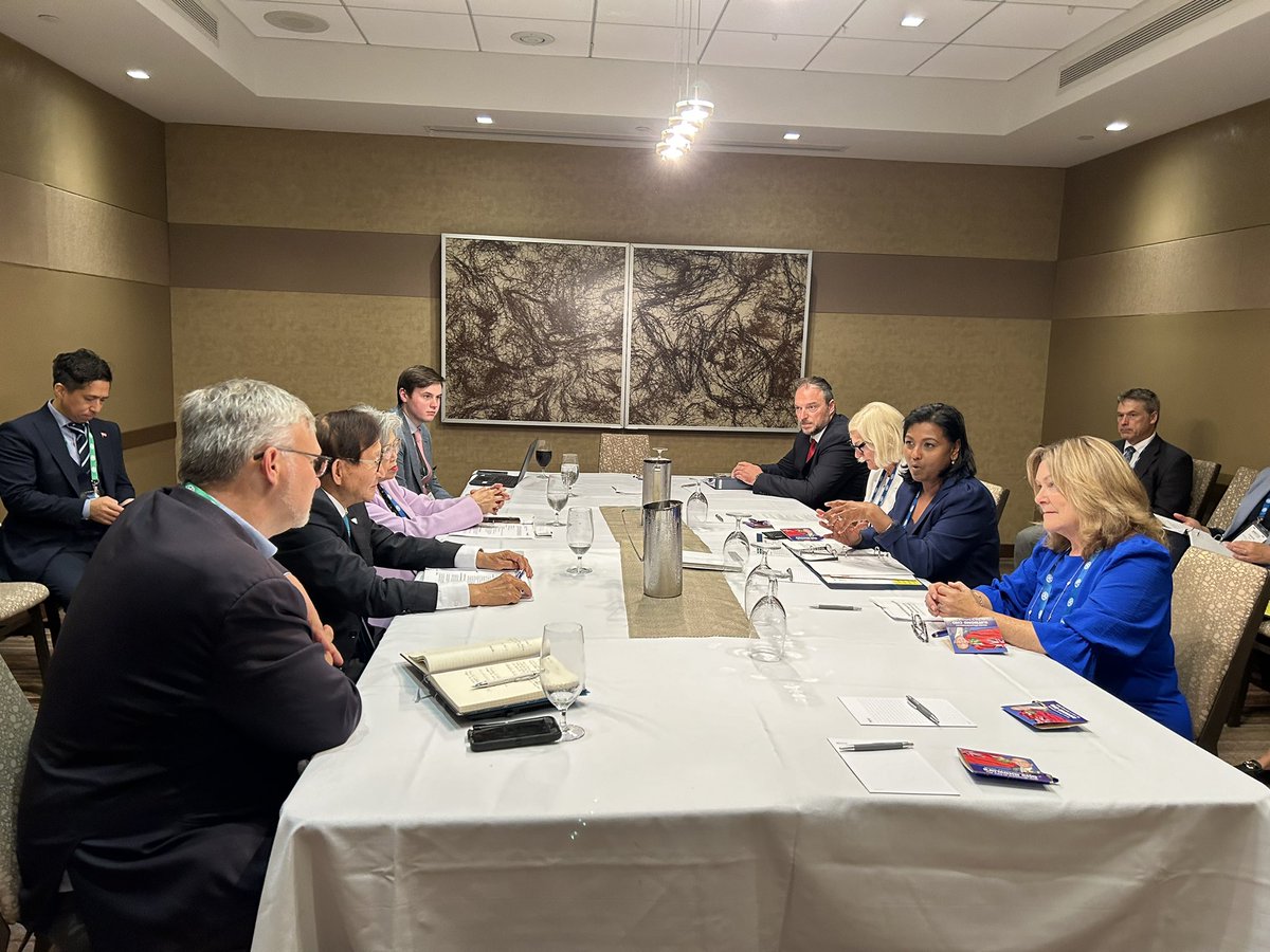 Seniors &amp; planning for a growing population were the key topics at a great meeting with Team #Caledon &amp; Minister @RaymondChoPCat the @amopolicy conference. I look forward to finding solutions to support independent &amp; active living for #Caledon residents so they can age in place.