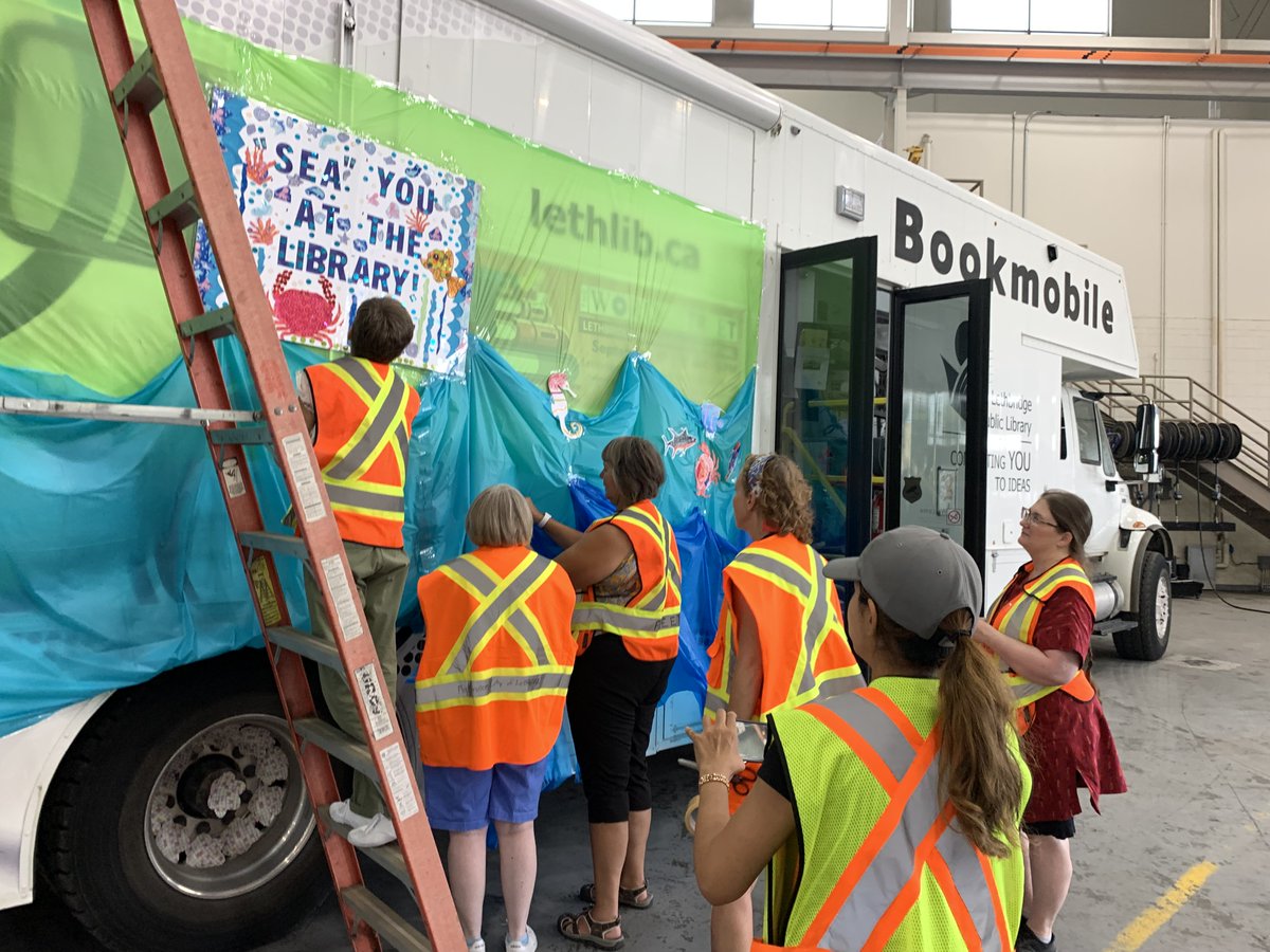 LethLib's tweet image. The Bookmobile will closed on the evening of Monday, August 20. We will be busy decorating the Bookmobile for the Whoop-Up Days parade.  The Bookmobile will also be at the Henderson Lake Park stop after 2 p.m. on Aug. 21. #yql #Lethbridge #LethLib.
