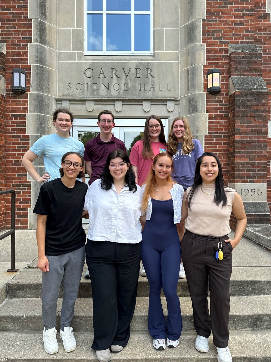 TheSIAMNews's tweet image. SIAM-Simons Undergraduate Summer Research Program groups had a blast this summer working on research projects &amp;amp; visiting @FlatironInst!

Interested in being a 2025 mentor? Apply by August 30 to support #students within the #appliedmath community: siam.org/programs-initi…