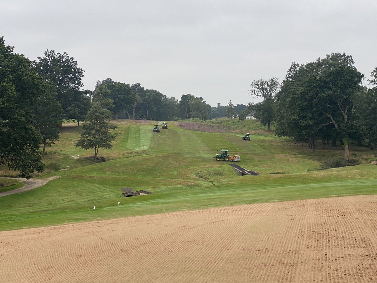 plestee's tweet image. Maintenance week day 1 @StonehamGC . 11 greens tined with 16mm and 12mm solids and plenty of sand applied along with hollow coring , collected and debris blown on all the tees, aprons, fairways and surrounds on the front 9 holes. We go again tomorrow on the back 9! #TeamStoneham