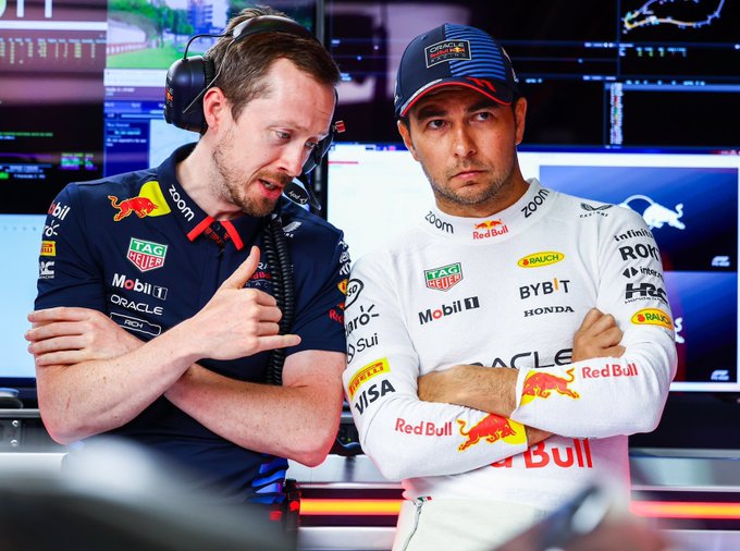 LaDelanteraGoat's tweet photo. 2 BUENAS NOTICIAS con #Checo y #Redbull , es que #Highbird se va por 4 Gp es bueno que no fue nada serio y es por ser padre, FELICIDADES a él y en su lugar se pondrá #RichardWood "Woody" en las 3 carreras como su ingeniero, asi que #BUENLUNES VIVA #MEXICO CAB,,, https://t.co/Db4CpxaWu7