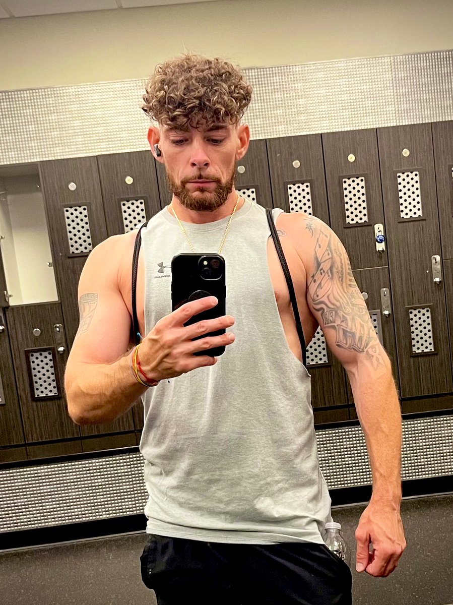 LILE216's tweet image. The pain you feel today makes you stronger tomorrow 💪